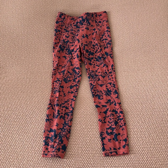 Lululemon leggings - Picture 1 of 4